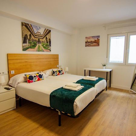 Rentalsevilla Teodosio Luaran gambar