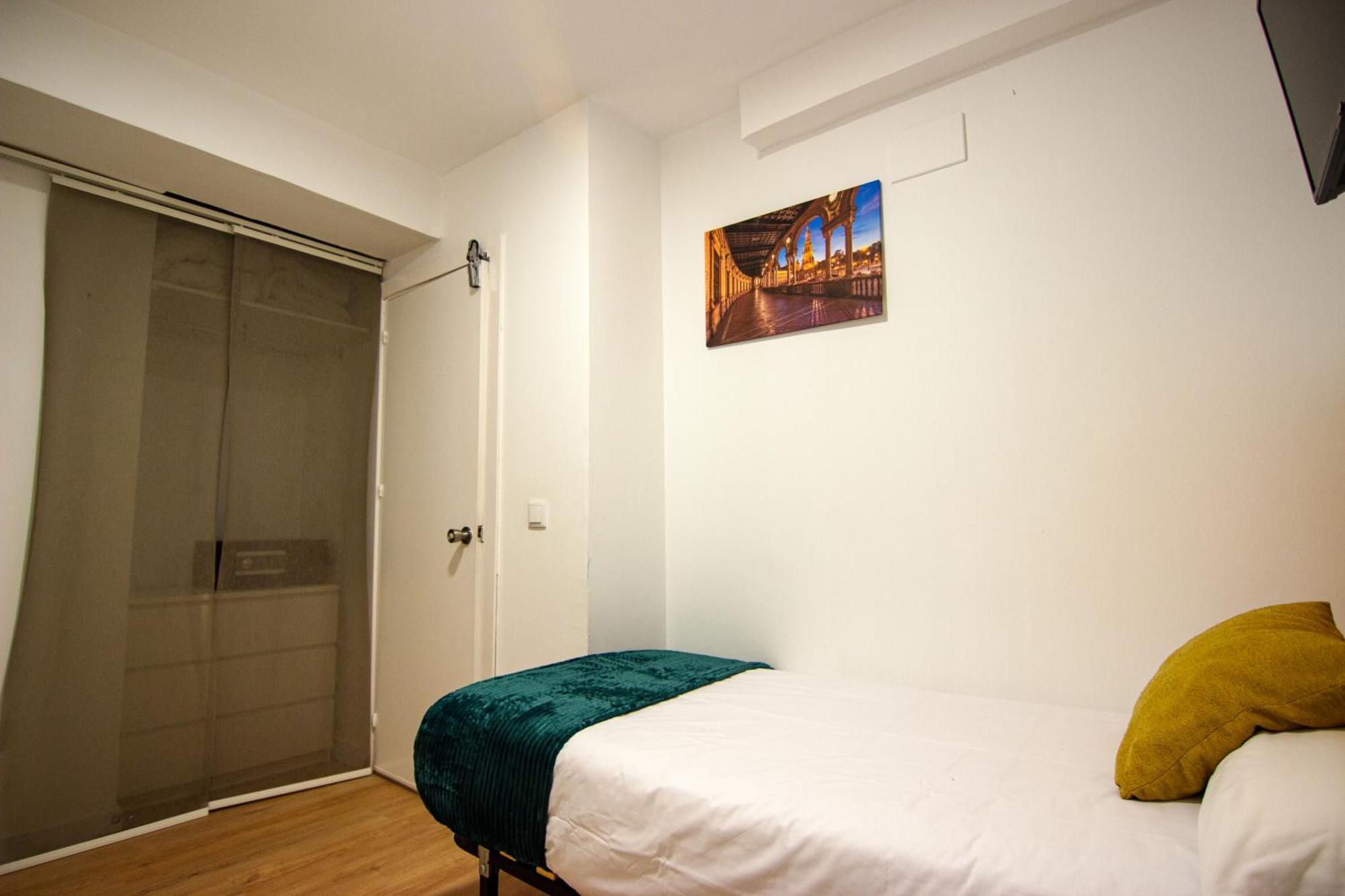Rentalsevilla Teodosio Luaran gambar